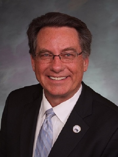 Photo of Logan County Commissioner Jerry Sonnenberg